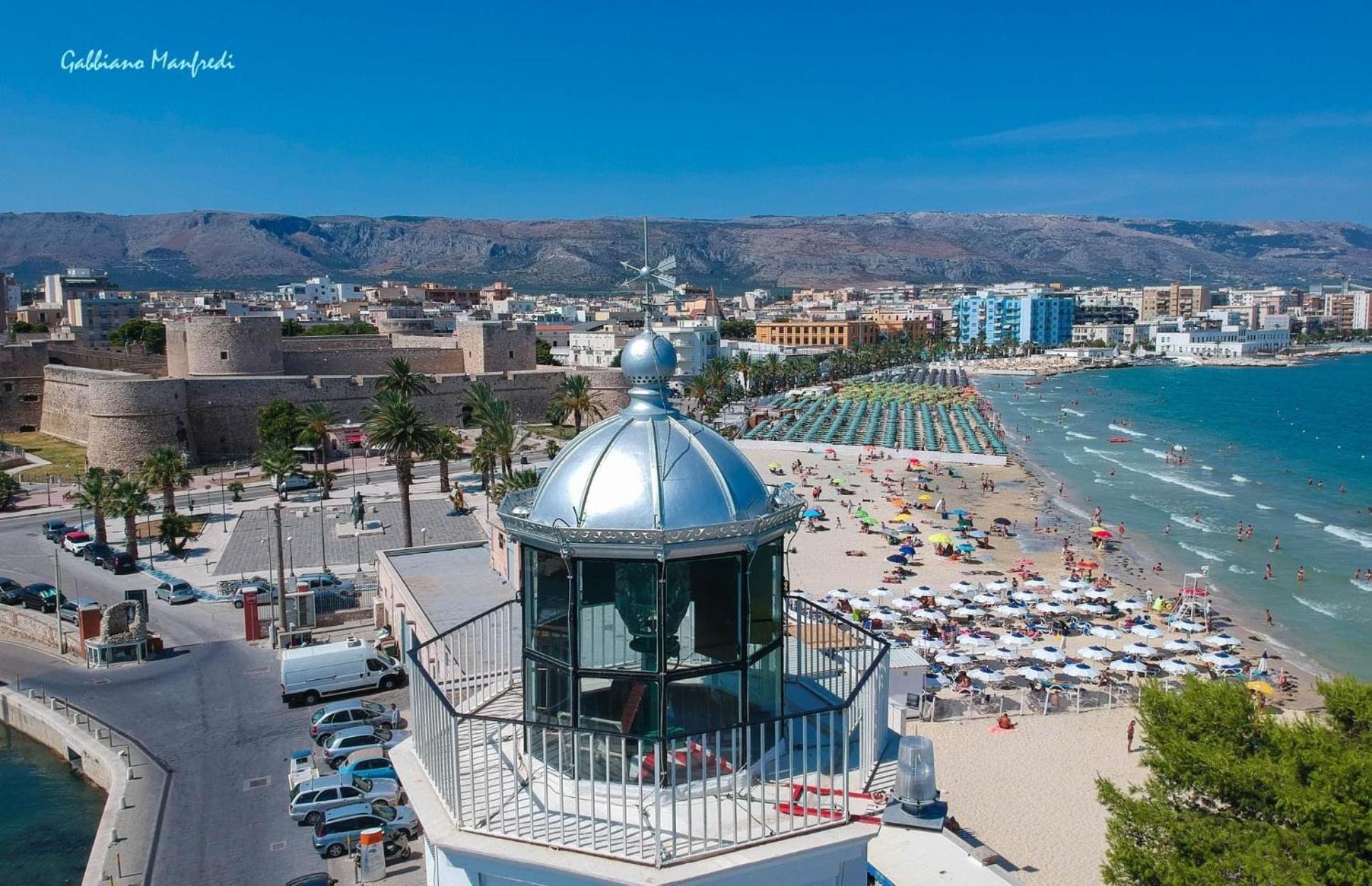 Ca Del Centro Aparthotel Manfredonia Buitenkant foto